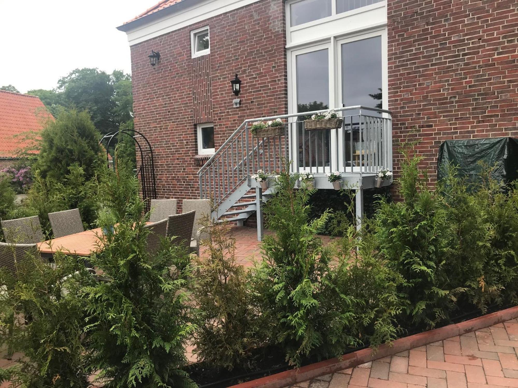 Friesischer Hof, Ferienwohnungen Mit Indoor Spielplatz, Kostenfreien Parkplatz Und W-Lan Hage Værelse billede